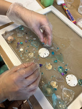 11/12/2024 - Tuesday (6:30pm) Festive Seascape Window & Ornament Workshop! **For Ages 13+ ($48-68)