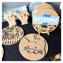 10/4/2025 - Saturday (11am - 3pm) OPEN for drop in crafting & shopping!