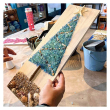 11/25/2025 - Tuesday (6:30pm) Festive Seascapes Plank Workshop!