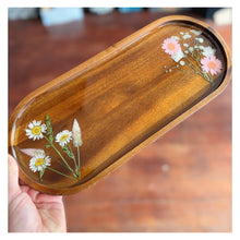 10/29/2024- Tuesday (6pm) POP UP at True North Ale - Resin Pressed Flower Trays & Charcuterie by June & Honey Workshop!