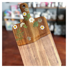 11/23/2024 - Saturday (1:30pm) Resin & Pressed Flowers - OPEN POUR Workshop!