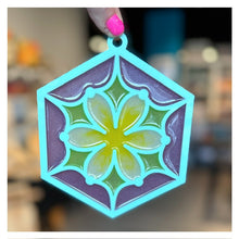 4/2/2026 - Thursday (6:30pm) Sip & Sparkle Ladies Night – $40 Mini Resin Sun Catchers