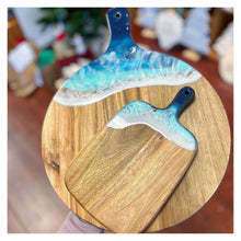 9/28/2023 - Thursday (6:30 or 7pm) DIY Resin Art Acacia Wood Cutting Boards Workshop!