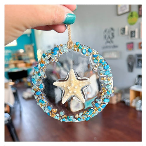 11/30/2025 - Sunday (3pm) A Festive Coastal Christmas: DIY Resin Seascape Windows & Ornaments **For Ages 13+ ($50-70)