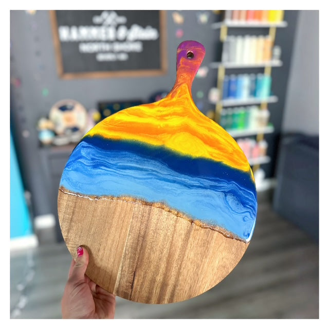 Sunset Resin Round Cutting Board (measures approx 14