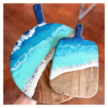 10/05/2023 - Thursday (6:30 or 7pm) DIY Resin Art Acacia Wood Cutting Boards Workshop!