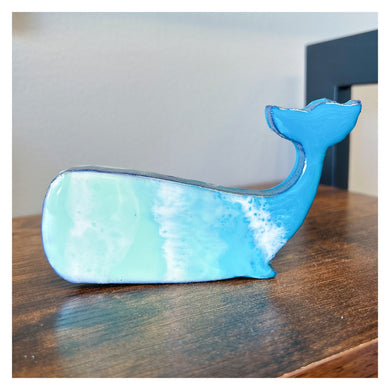 Mini Resin Standing Whale (5