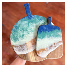 10/05/2023 - Thursday (6:30 or 7pm) DIY Resin Art Acacia Wood Cutting Boards Workshop!