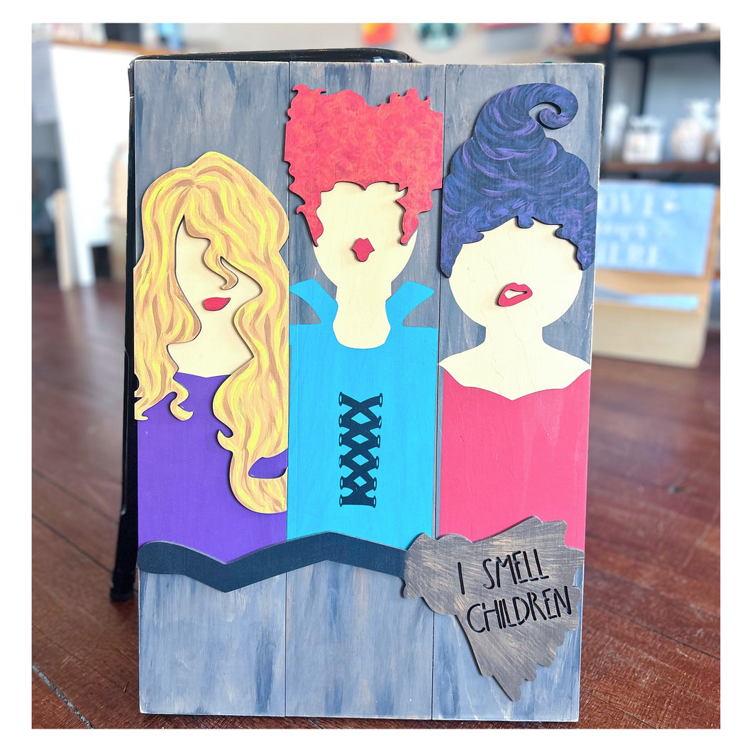 Sanderson Sisters I Smell Children Pallet Sign