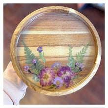 3/21/2025 - Friday (7pm) Resin & Wild Flowers Workshop! ($48-$60)