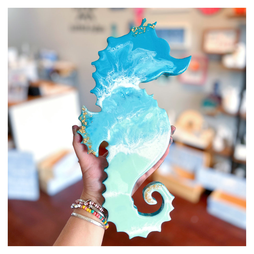 Resin Seahorse Blue Ocean w/Gold Flakes 12