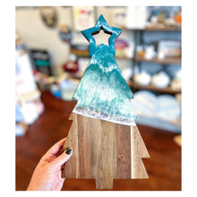 12/19/2023 - Tuesday (6:30 or 7pm) DIY Resin Art Acacia Wood Cutting Board Workshop!