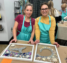 11/12/2024 - Tuesday (6:30pm) Festive Seascape Window & Ornament Workshop! **For Ages 13+ ($48-68)