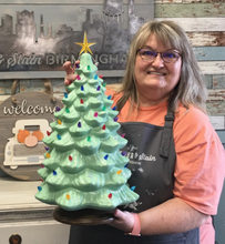 10/5/2025 - Sunday (11am) Halloween & Christmas Ceramics Workshop! *KID FRIENDLY* ($30-$100)