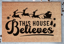 11/12/2025 - Wednesday (6:30pm) A Very Merry Entryway: Craft your own personalized décor for a festive welcome! ($48-$85)