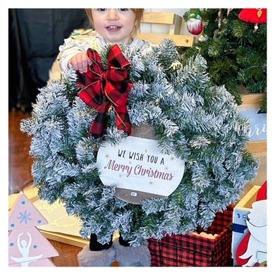Flocked Wreath w/We wish you a merry Christmas